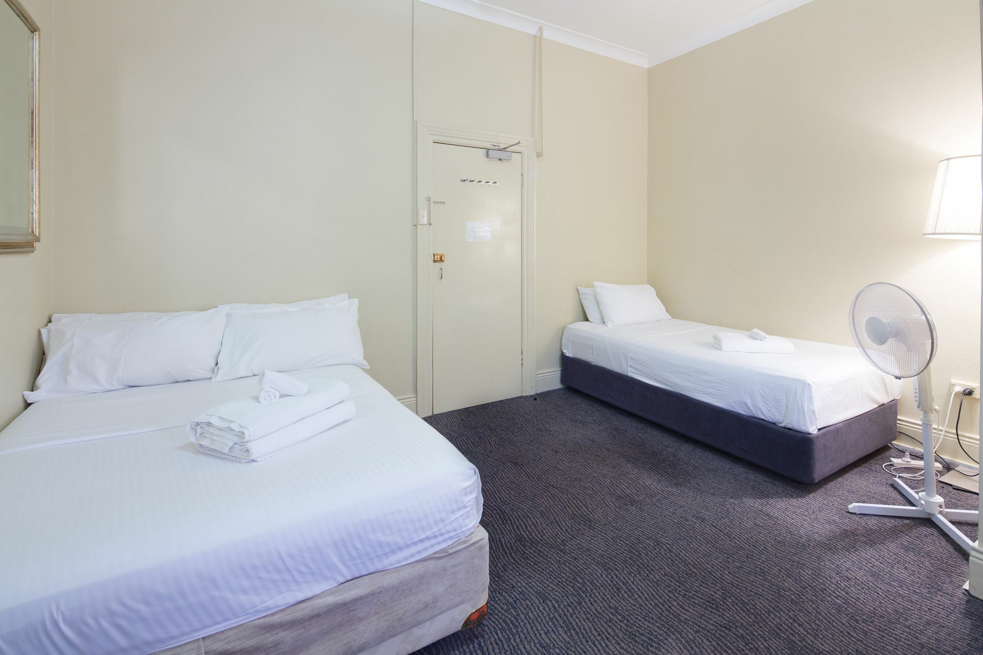 Neutral Bay Lodge Sydney Exteriör bild